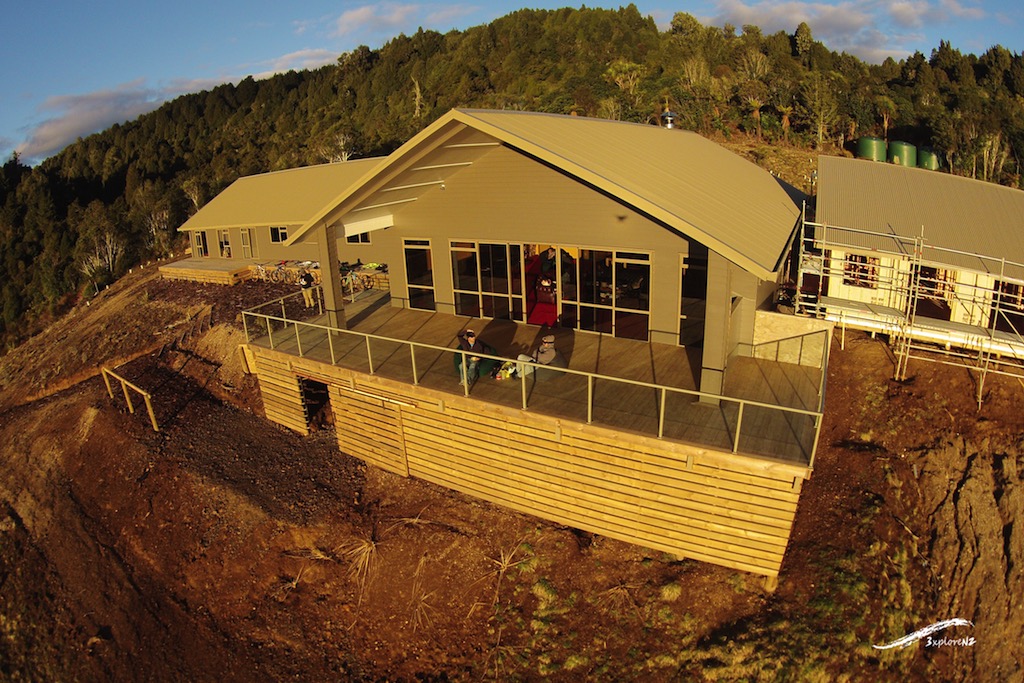 Timber Trail Lodge - Luxury In The Middle Of Nowhere
